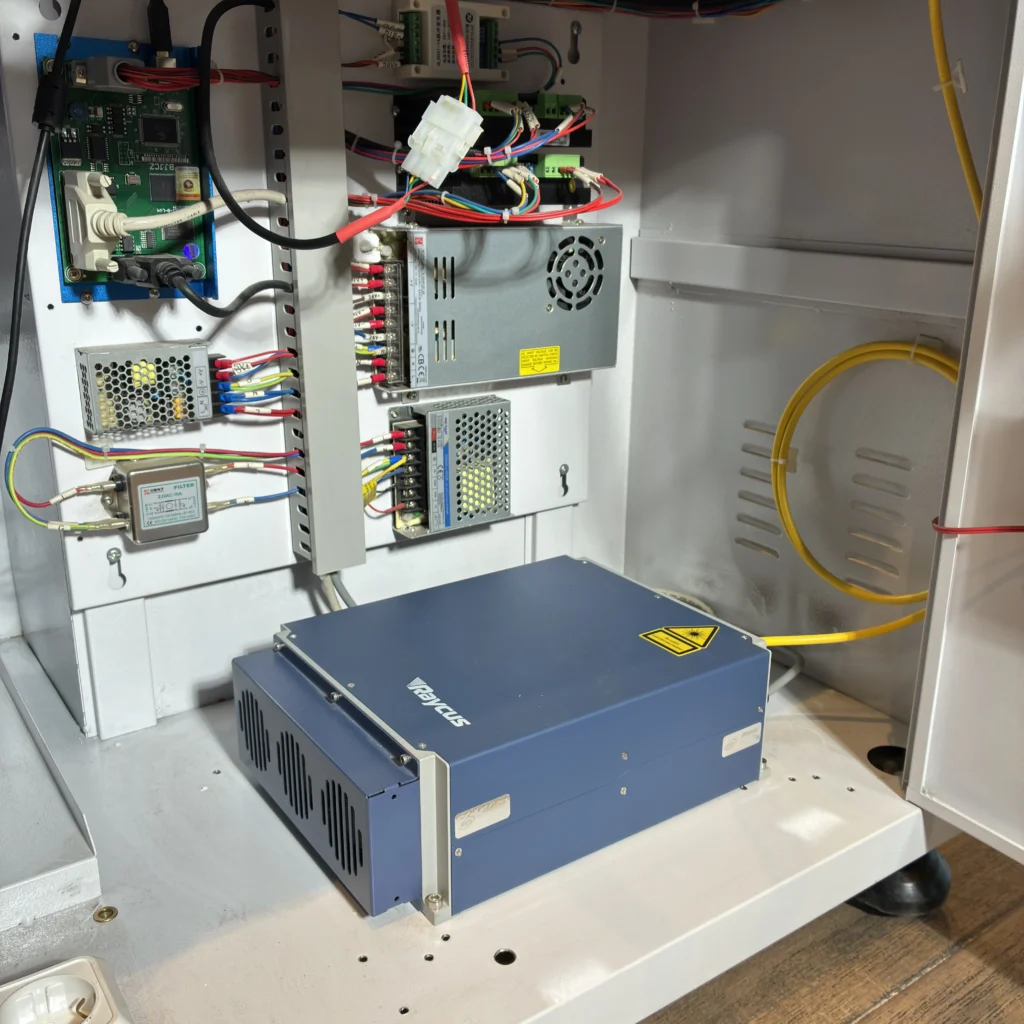30W Fiber Lazer Markalama Makinesi